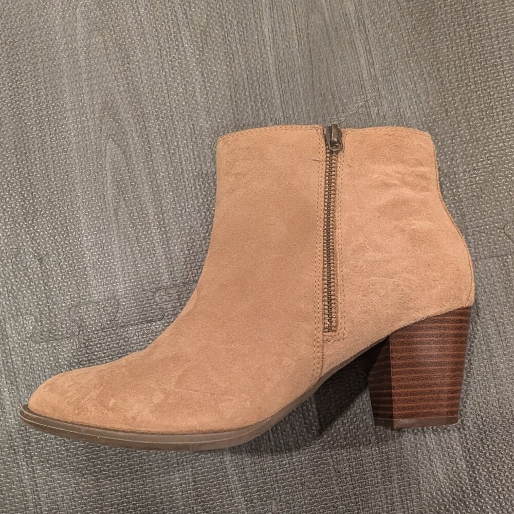 VIONIC suede booties, womens 10